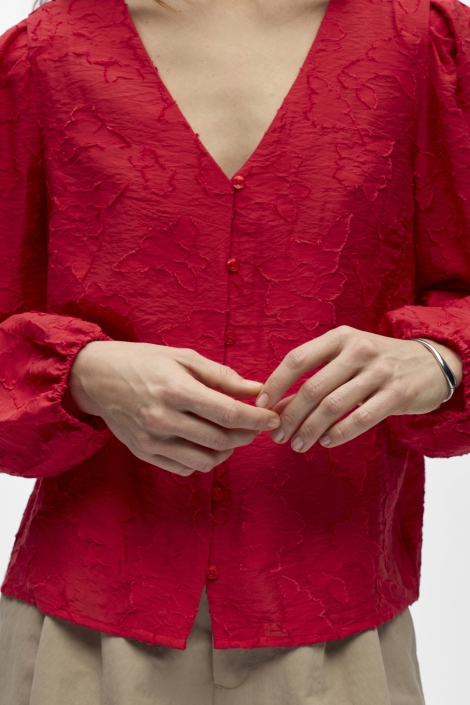 Object rode dames blouse | Close up