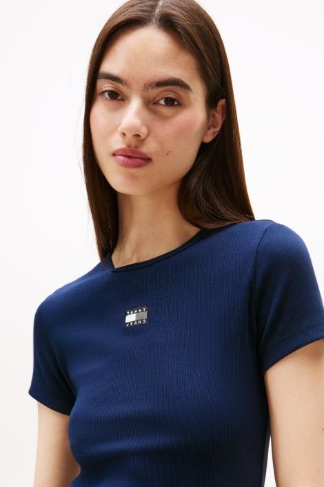 Tommy Jeans blauwe dames t-shirt | Close up