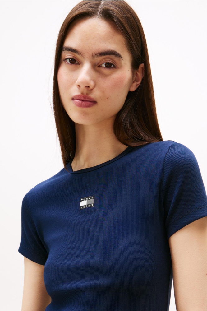Tommy Jeans blauwe dames t-shirt | Close up