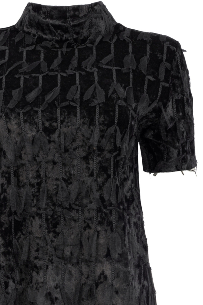 NED zwarte dames t-shirt | Close up