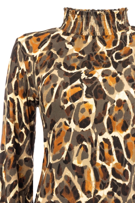 NED camel dames t-shirt | Close up