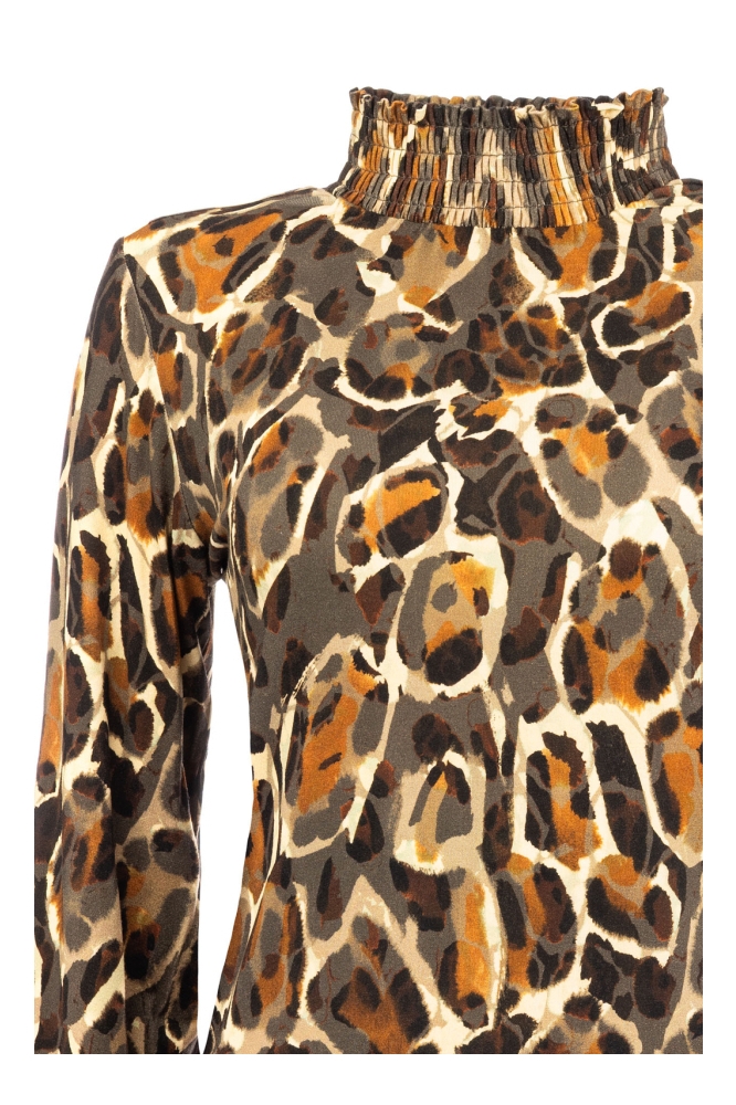 NED camel dames t-shirt | Close up