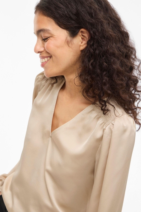 Vila ecru dames t-shirt | Close up