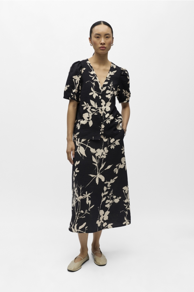 Object zwarte dames blouse | Model