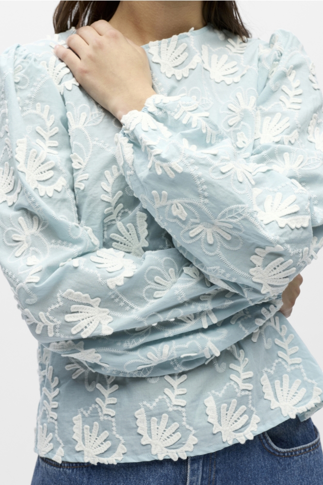 Object blauwe dames t-shirt | Close up