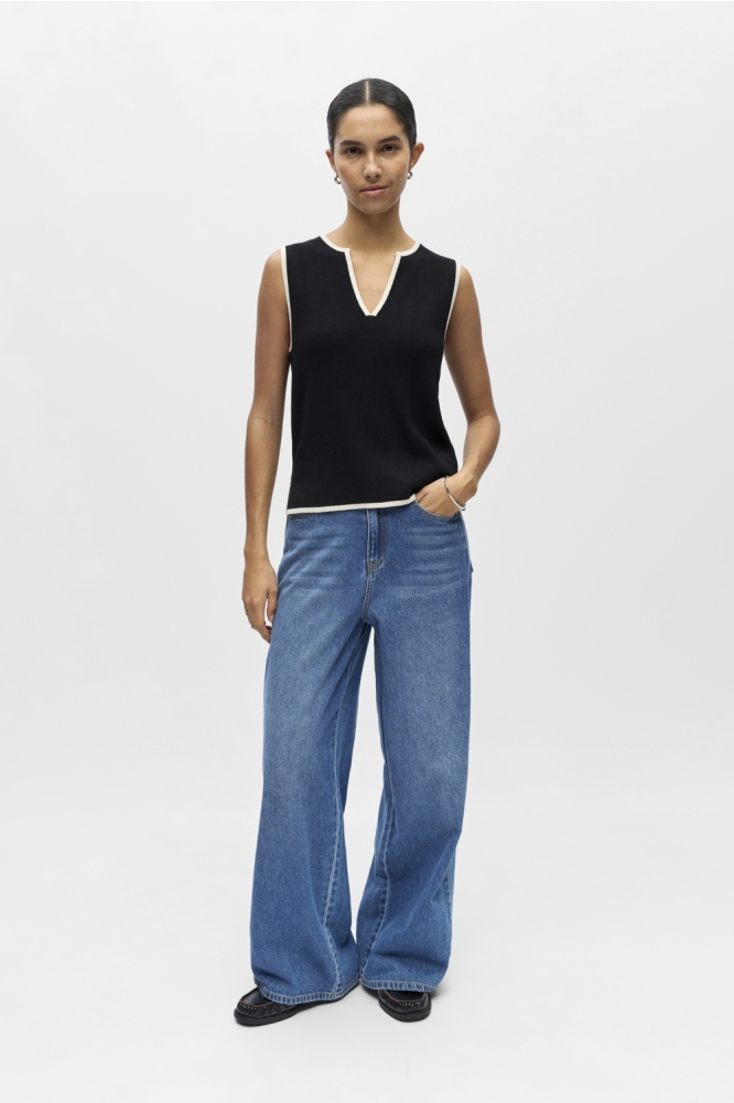 Object zwarte dames top | Model