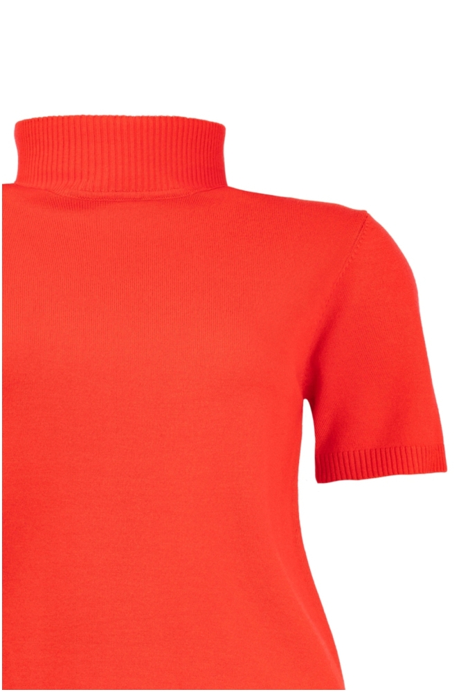 NED rode dames t-shirt | Close up