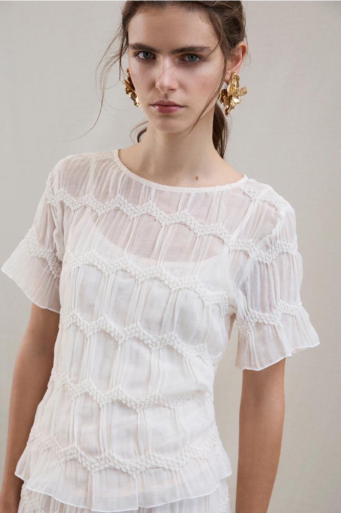 Vila ecru dames t-shirt | Model vooraanzicht