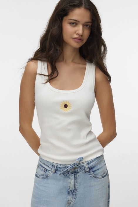 Vero Moda witte dames top | Model vooraanzicht