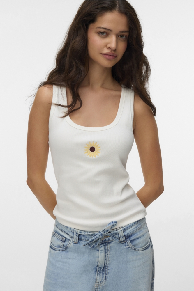 Vero Moda witte dames top | Model vooraanzicht