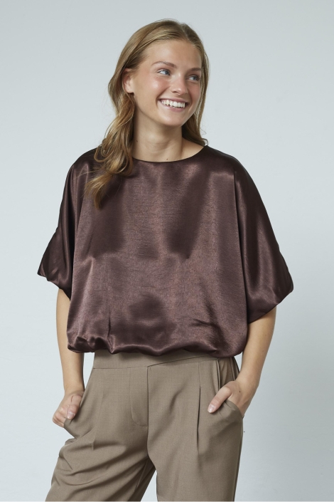 SisterS point bruine dames t-shirt | Model vooraanzicht