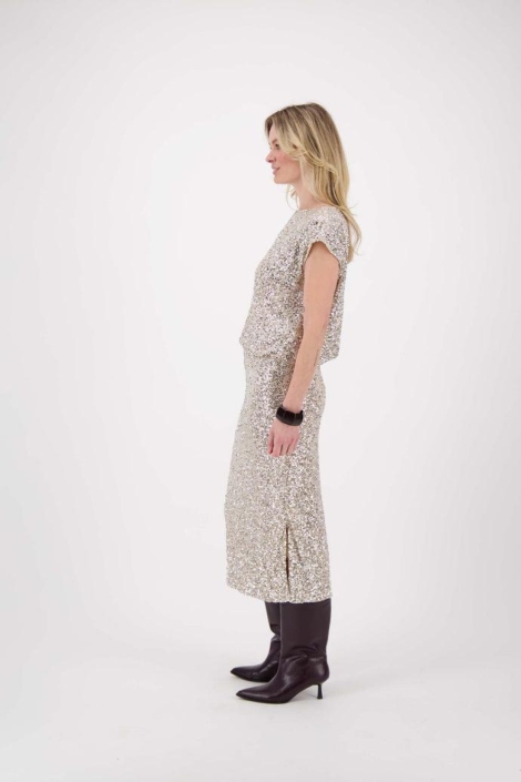 Zusss gouden dames t-shirt | Model