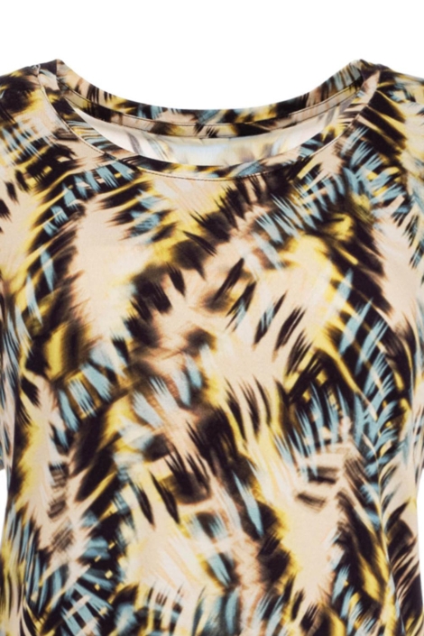 NED multi color dames t-shirt | Close up