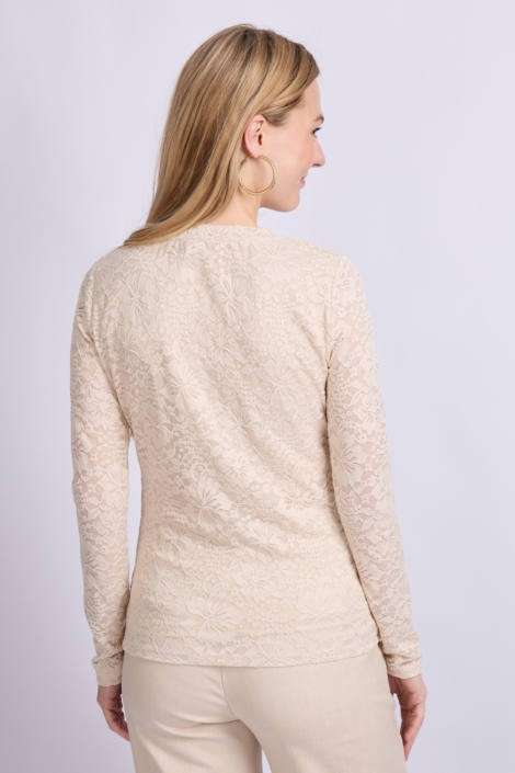 C&S The Label beige dames t-shirt | Model achteraanzicht