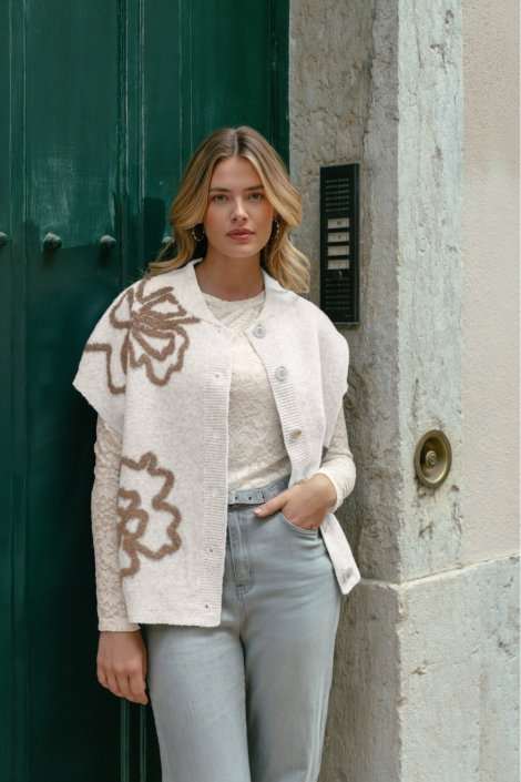 C&S The Label beige dames t-shirt | Sfeerbeeld, In situatie