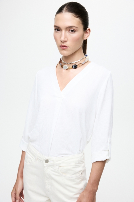 Vila witte dames blouse | Model vooraanzicht