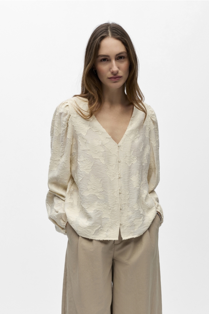 Object ecru dames blouse | Model vooraanzicht