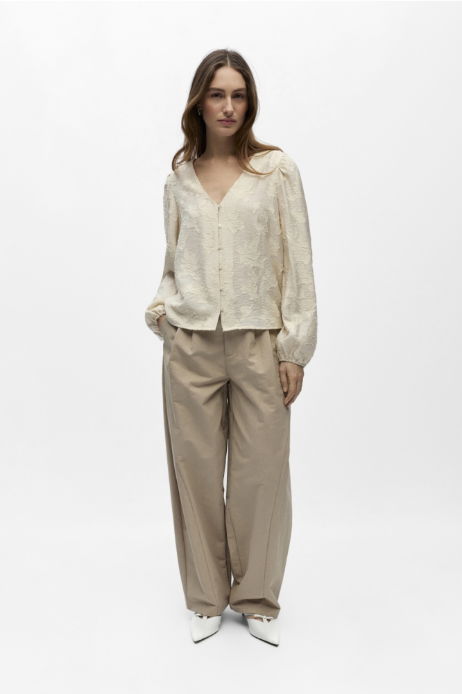 Object ecru dames blouse | Model