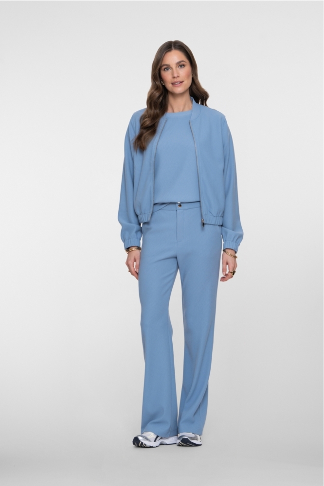 Geisha blauwe dames t-shirt | Sfeerbeeld, In situatie