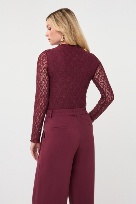 EsQualo bordeaux dames t-shirt | Model achteraanzicht