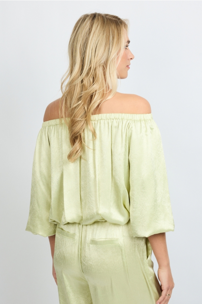 Fluresk groene dames t-shirt | Model vooraanzicht