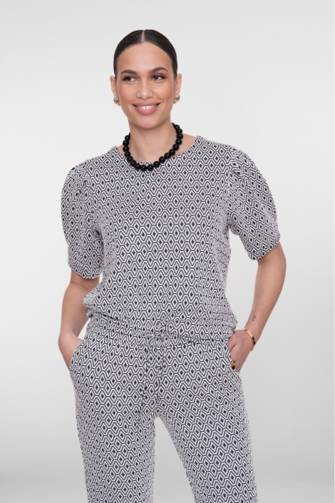 Geisha blauwe dames t-shirt | Model vooraanzicht