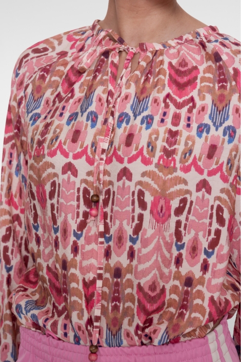 Geisha roze dames blouse | Close up