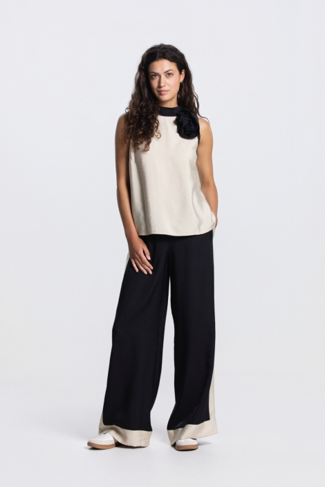 Juffrouw Jansen beige dames top | Model