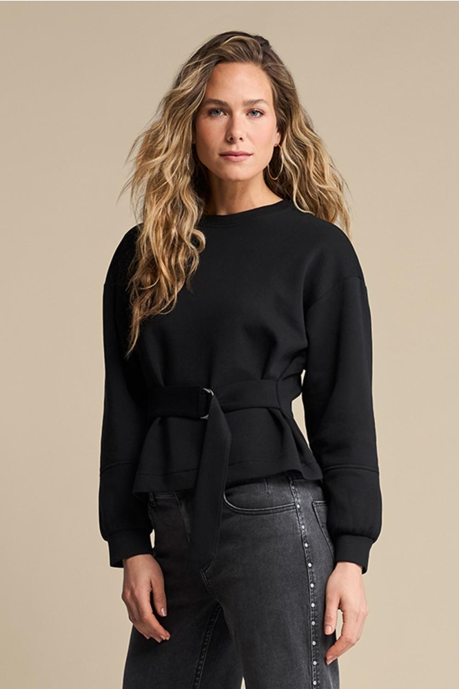 Red Button zwarte dames sweater | Model vooraanzicht