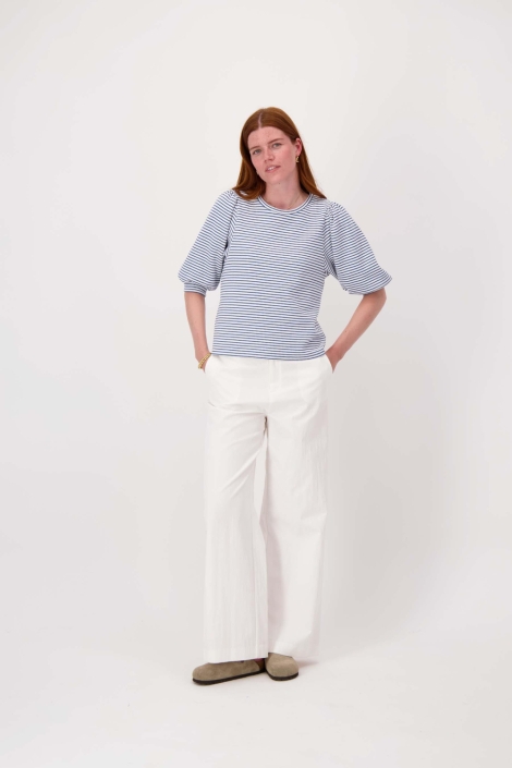 Zusss blauwe dames t-shirt | Model