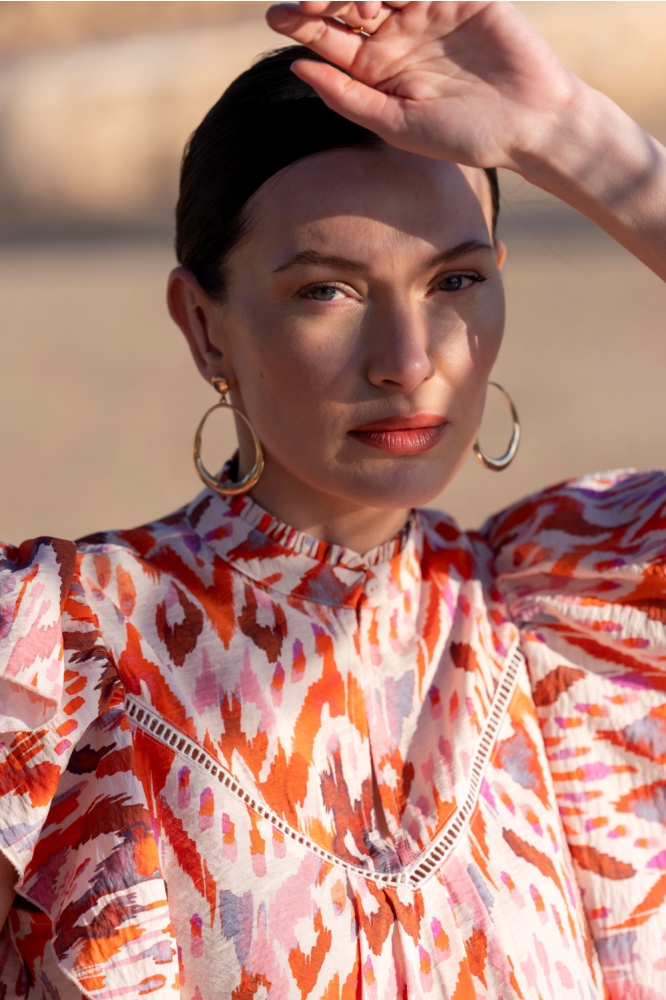 Geisha multi color dames t-shirt | Sfeerbeeld, In situatie