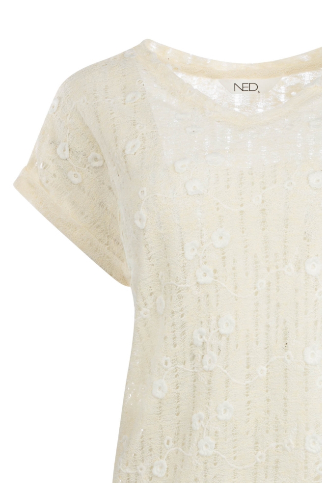 NED ecru dames t-shirt | Close up