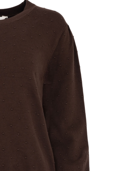 NED bruine dames trui | Close up