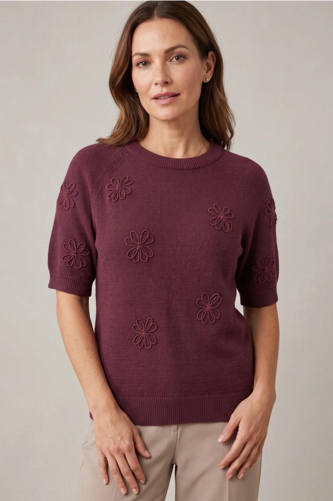 NED bordeaux dames trui | Model vooraanzicht