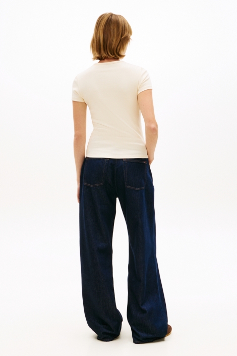 Tommy Jeans gele dames t-shirt | Model