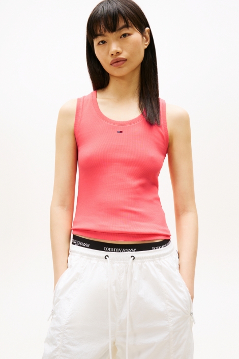 Tommy Jeans roze dames top | Model vooraanzicht
