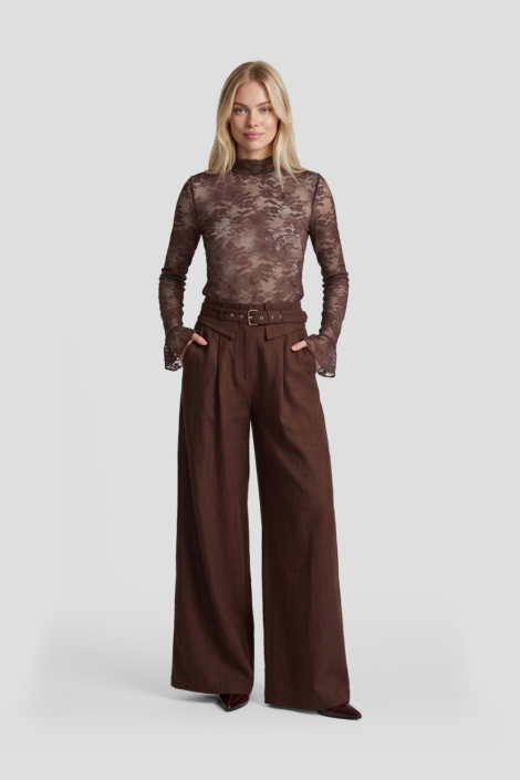 Fluresk bruine dames top | Model