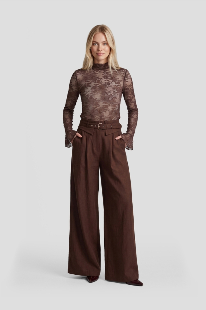 Fluresk bruine dames top | Model
