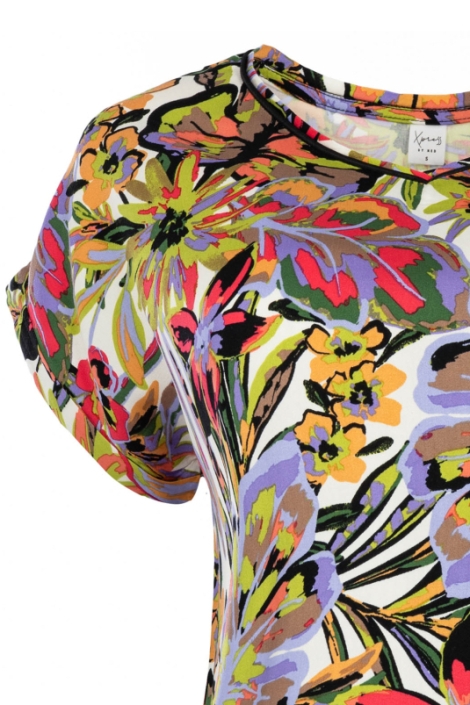 NED ecru dames t-shirt | Close up