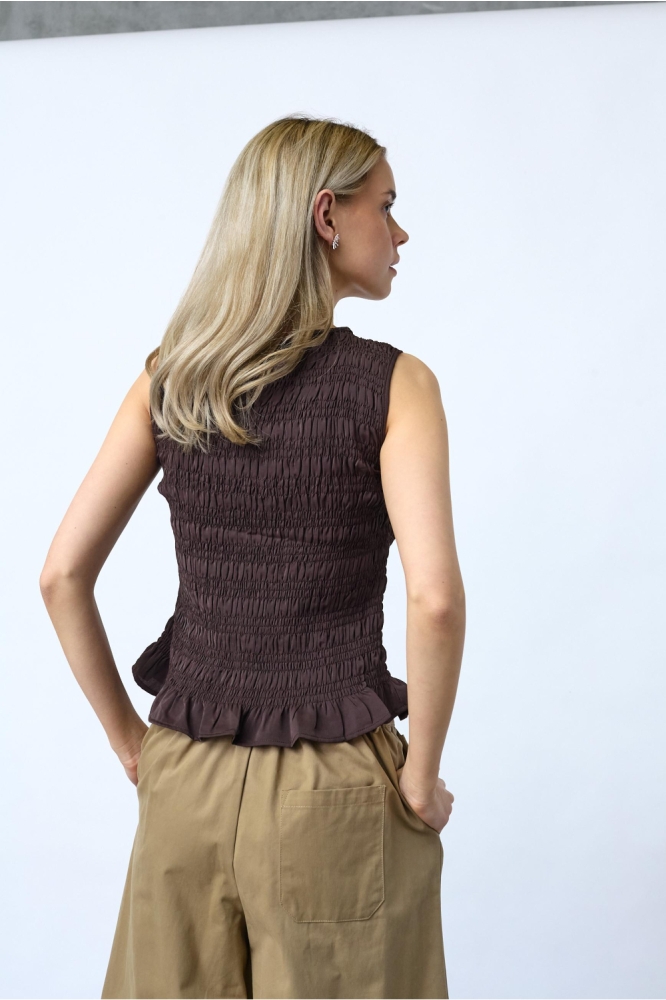 SisterS point bruine dames top | Model achteraanzicht