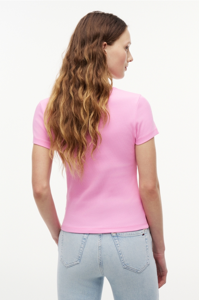 Tommy Jeans roze dames t-shirt | Model achteraanzicht