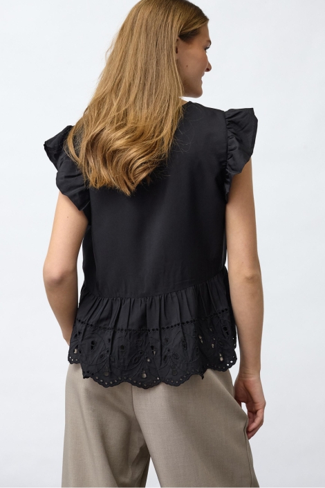 SisterS point zwarte dames top | Model achteraanzicht