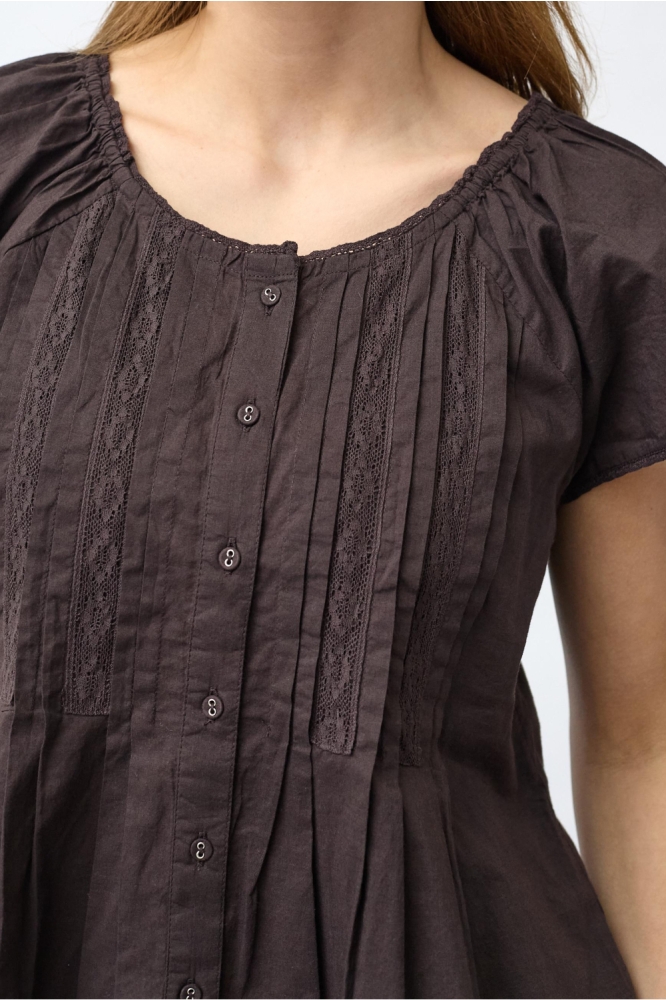 SisterS point bruine dames t-shirt | Close up