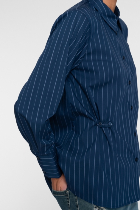 Geisha blauwe dames blouse | Close up