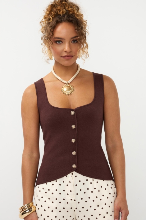 Ydence bruine dames top | Model vooraanzicht