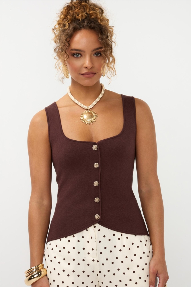 Ydence bruine dames top | Model vooraanzicht