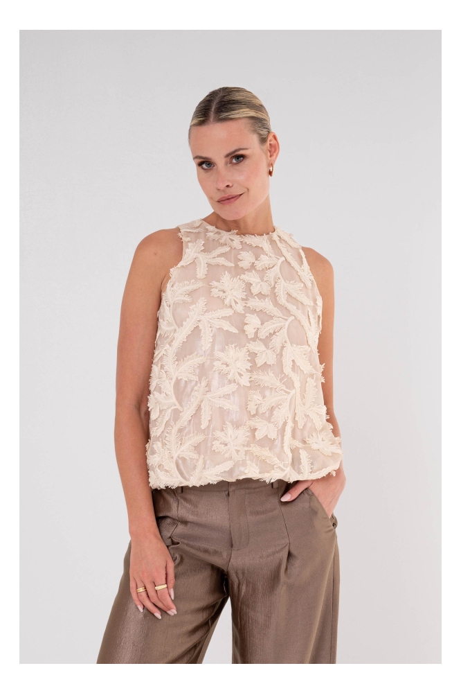 Maicazz beige dames top | Model vooraanzicht