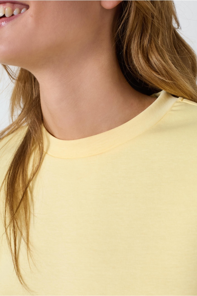 SisterS point gele dames t-shirt | Close up