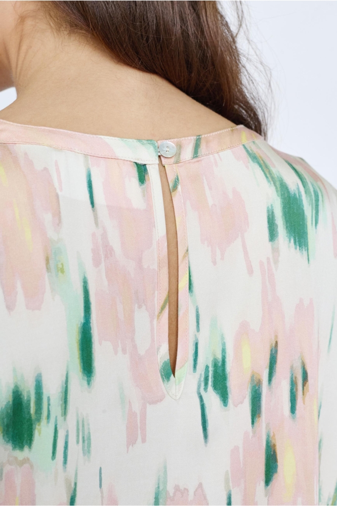 SisterS point multi color dames t-shirt | Close up