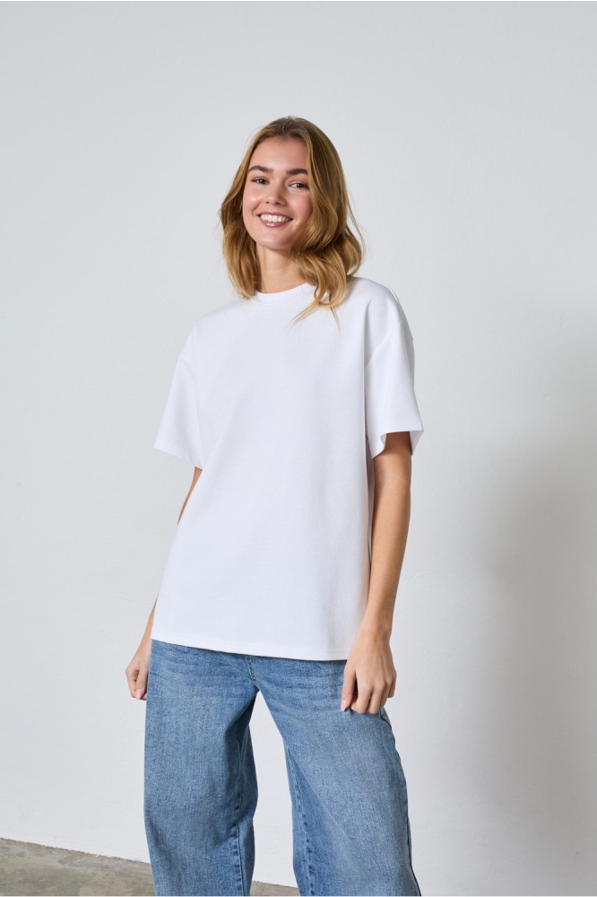 SisterS point witte dames t-shirt | Model vooraanzicht